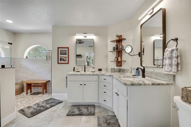 5701 W CHIVE LOOP, Homosassa, FL 34448
