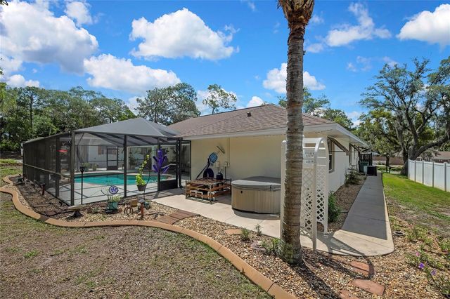 5701 W CHIVE LOOP, Homosassa, FL 34448