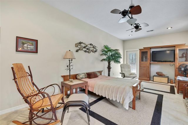 5701 W CHIVE LOOP, Homosassa, FL 34448