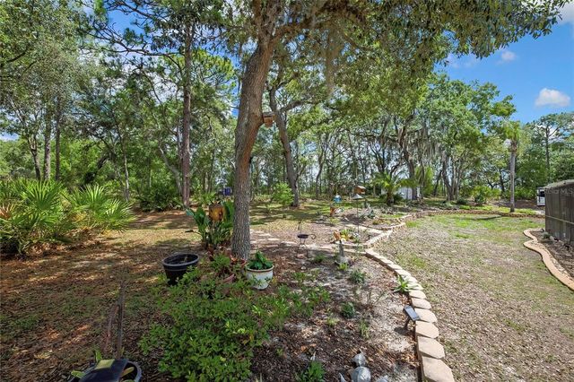 5701 W CHIVE LOOP, Homosassa, FL 34448