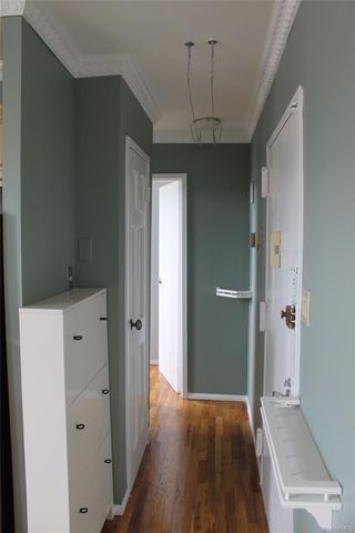 14-23 31 Avenue 4C, Astoria, NY 11102