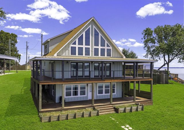 578 Dove Island, Livingston, TX 77351