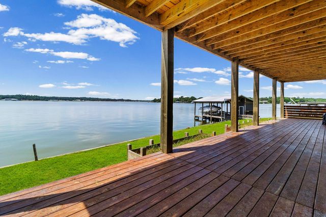 578 Dove Island, Livingston, TX 77351