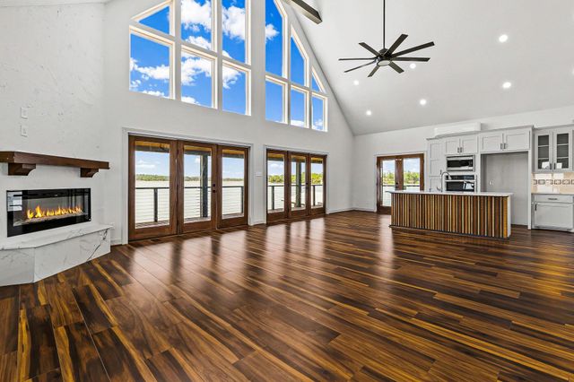 578 Dove Island, Livingston, TX 77351