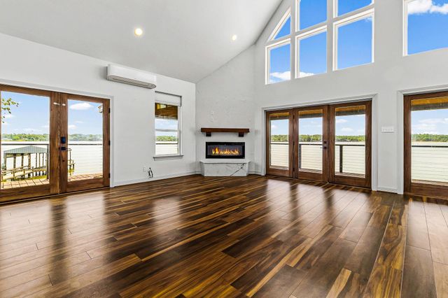 578 Dove Island, Livingston, TX 77351