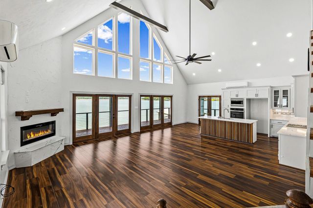 578 Dove Island, Livingston, TX 77351