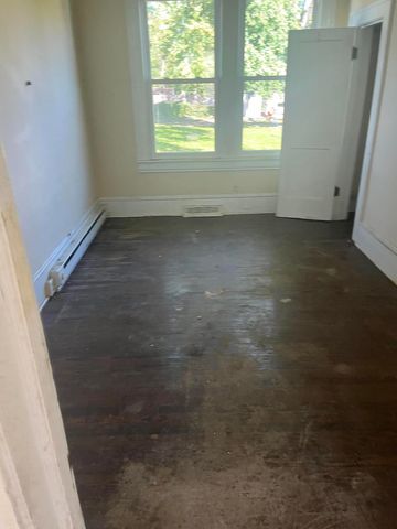 652 Montrose AVE, Roanoke, VA 24013