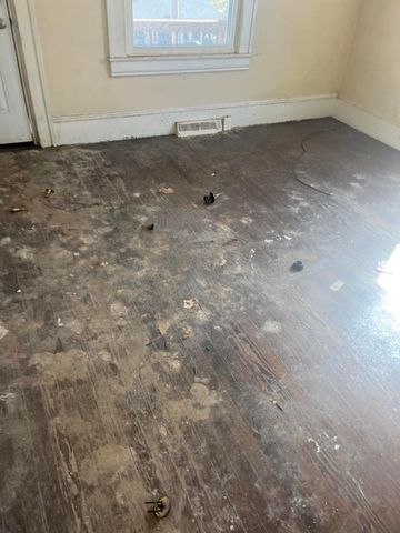 652 Montrose AVE, Roanoke, VA 24013