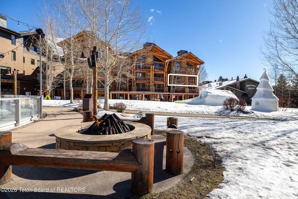3285 W VILLAGE Drive 302, Teton Village, WY 83025 photo 8