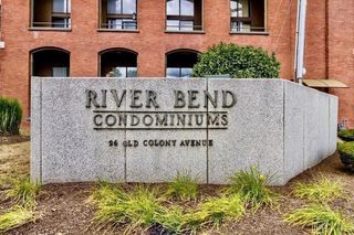 96 Old Colony Ave 227, Taunton, MA 02718