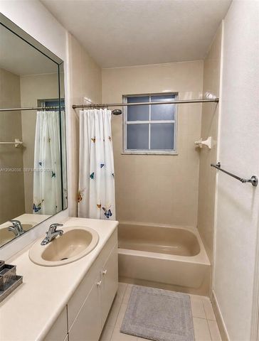 24044 SW 109th Path, Homestead, FL 33032