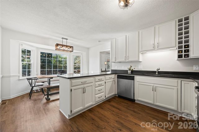 6101 Boykin Spaniel Road, Charlotte, NC 28277