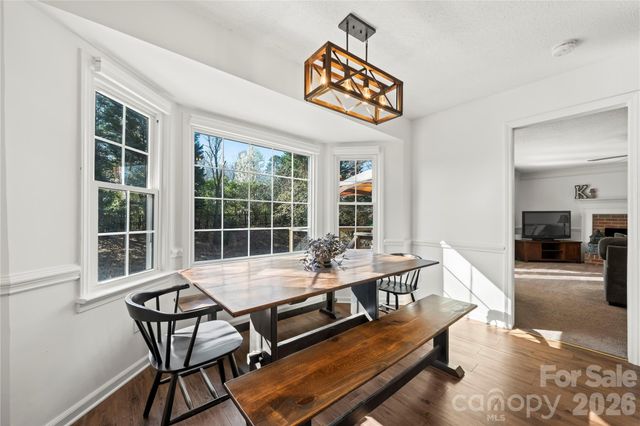 6101 Boykin Spaniel Road, Charlotte, NC 28277