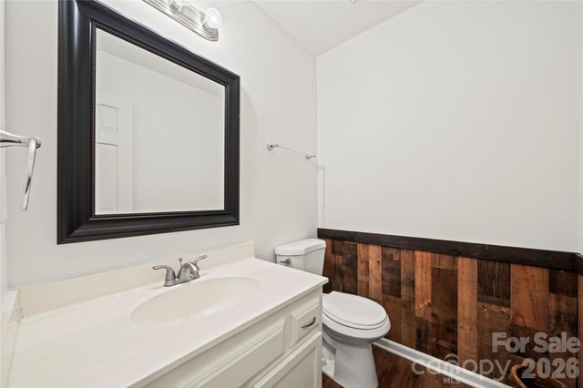 6101 Boykin Spaniel Road, Charlotte, NC 28277