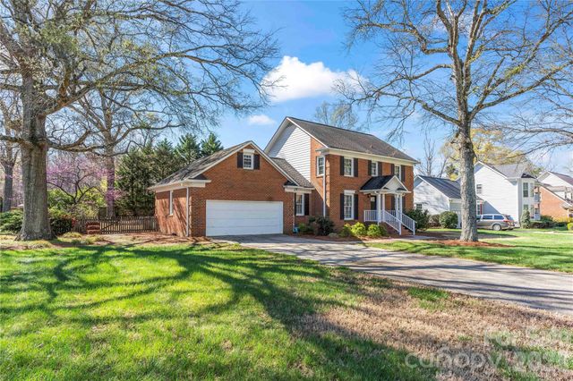 6101 Boykin Spaniel Road, Charlotte, NC 28277