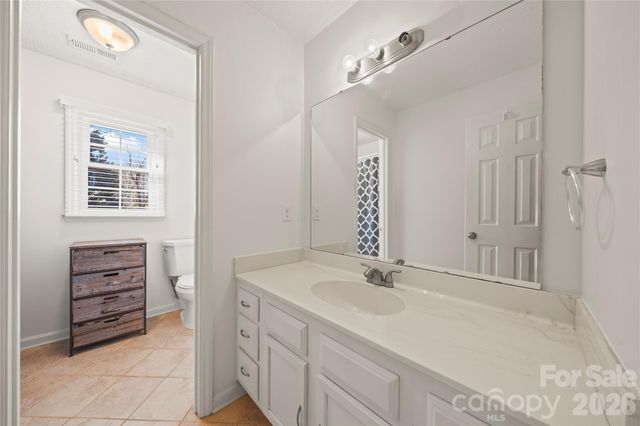 6101 Boykin Spaniel Road, Charlotte, NC 28277