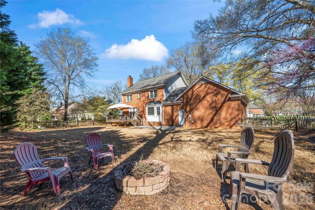 6101 Boykin Spaniel Road, Charlotte, NC 28277