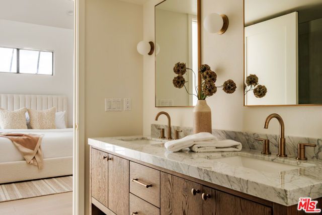 847 17th Street 6, Santa Monica, CA 90403