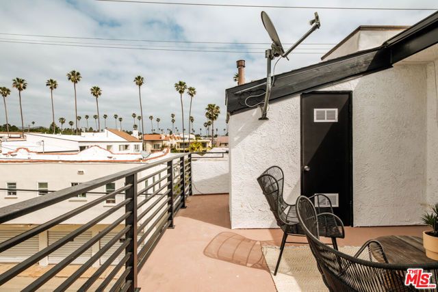 847 17th Street 6, Santa Monica, CA 90403