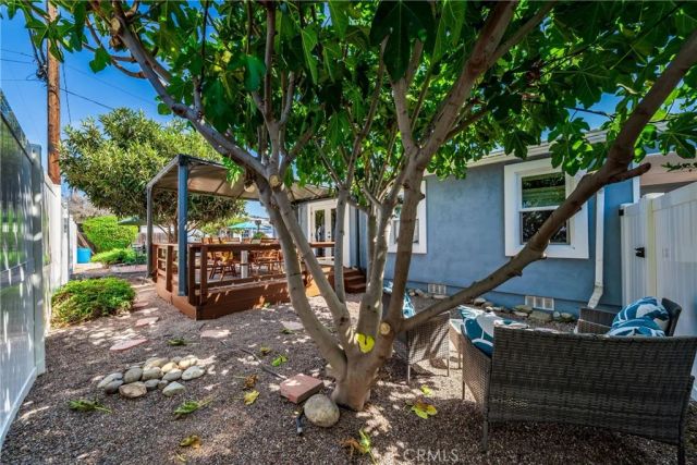 611 W 27th, Long Beach, CA 90806