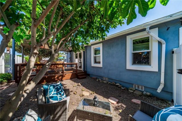 611 W 27th, Long Beach, CA 90806