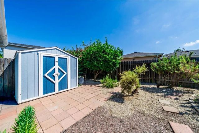 611 W 27th, Long Beach, CA 90806