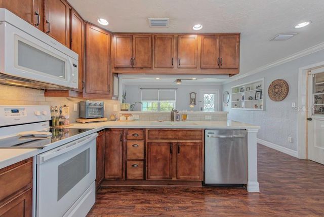 1202 26TH AVENUE W, Palmetto, FL 34221