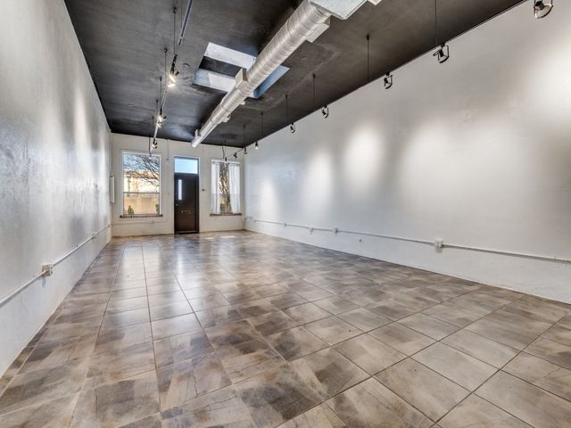 4210 Main Street, Dallas, TX 75226