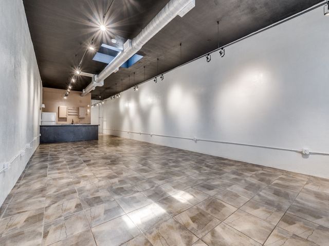 4210 Main Street, Dallas, TX 75226