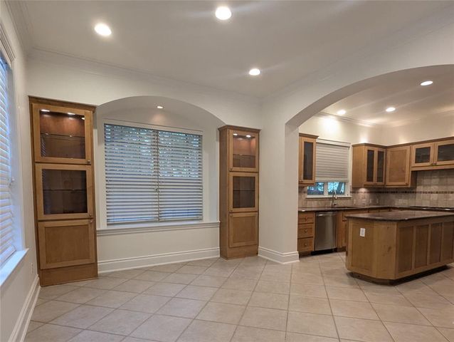 11301 Taylor Draper LN 1, Austin, TX 78759