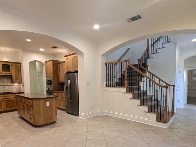 11301 Taylor Draper LN 1, Austin, TX 78759