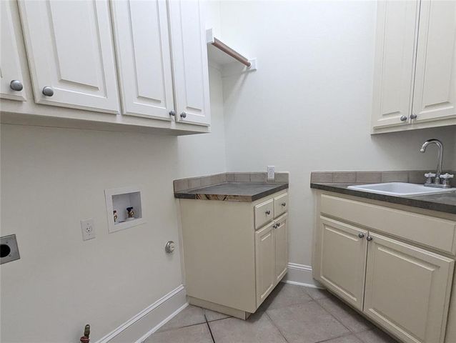 11301 Taylor Draper LN 1, Austin, TX 78759