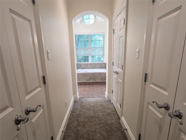 11301 Taylor Draper LN 1, Austin, TX 78759