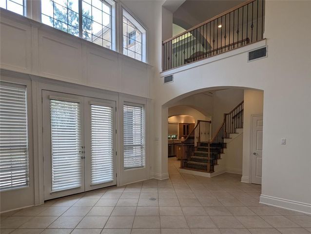 11301 Taylor Draper LN 1, Austin, TX 78759
