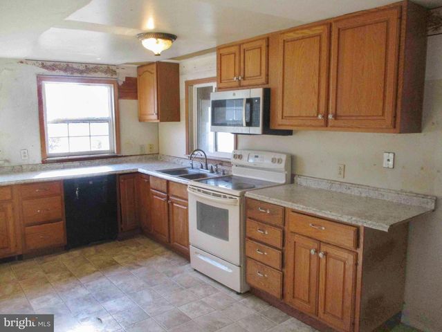 159 PARK DR, Earleville, MD 21919