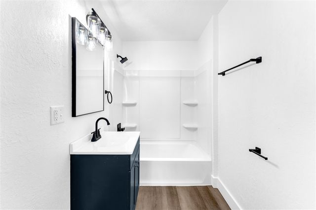 1754 Godfrey Avenue, Wyoming, MI 49509