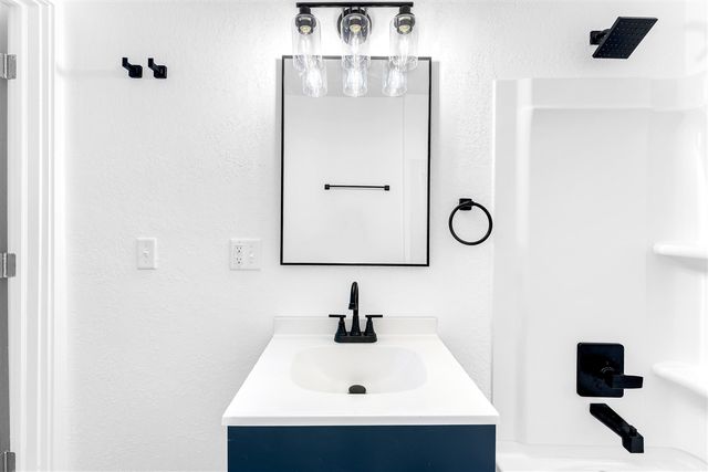 1754 Godfrey Avenue, Wyoming, MI 49509