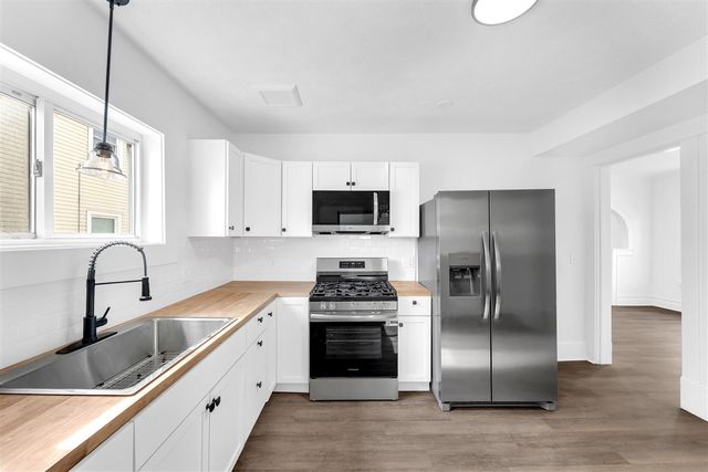 1754 Godfrey Avenue, Wyoming, MI 49509