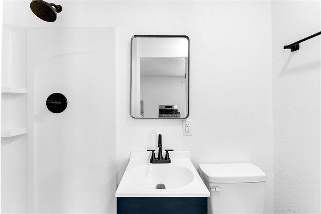 1754 Godfrey Avenue, Wyoming, MI 49509