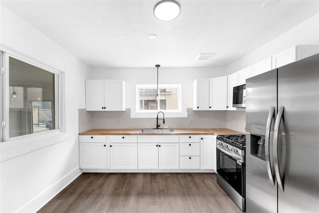 1754 Godfrey Avenue, Wyoming, MI 49509