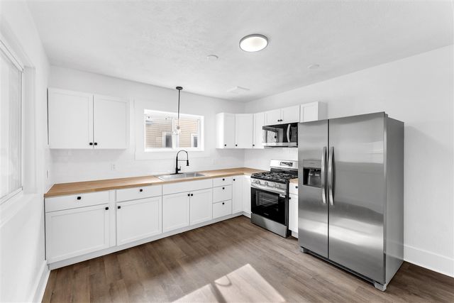 1754 Godfrey Avenue, Wyoming, MI 49509