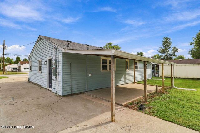 13916 Darwin Blvd, Louisville, KY 40272