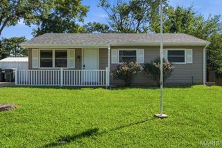 2248 Summit Drive, Arnold, MO 63010
