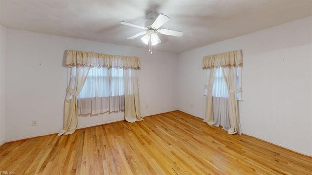 2439 Jasper CT, Norfolk, VA 23518