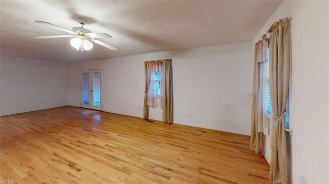 2439 Jasper CT, Norfolk, VA 23518