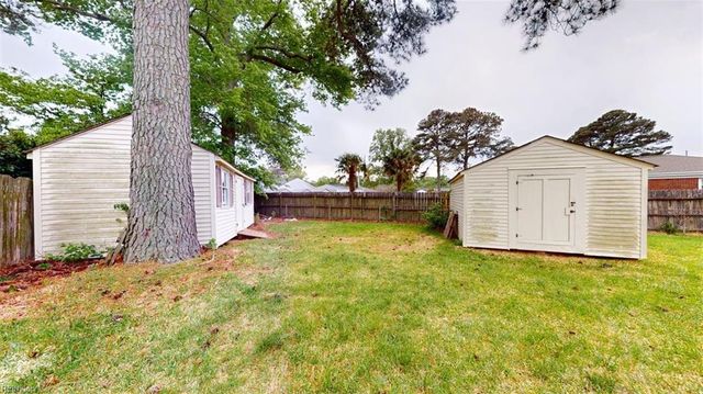 2439 Jasper CT, Norfolk, VA 23518