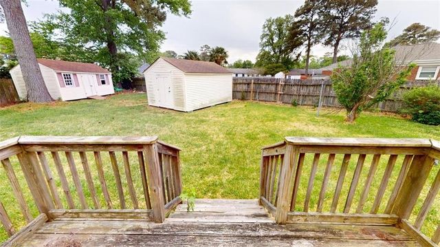 2439 Jasper CT, Norfolk, VA 23518