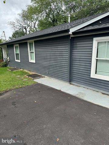 3022 23RD ST SE, Washington, DC 20020