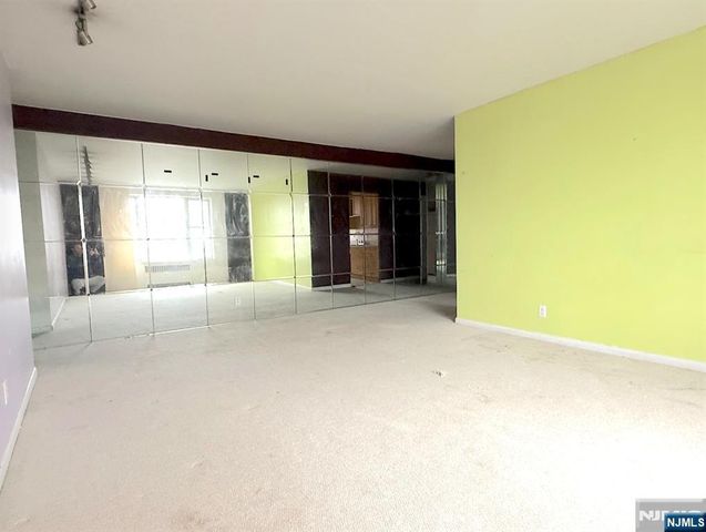 2345 Linwood Avenue 4B, Fort Lee, NJ 07024