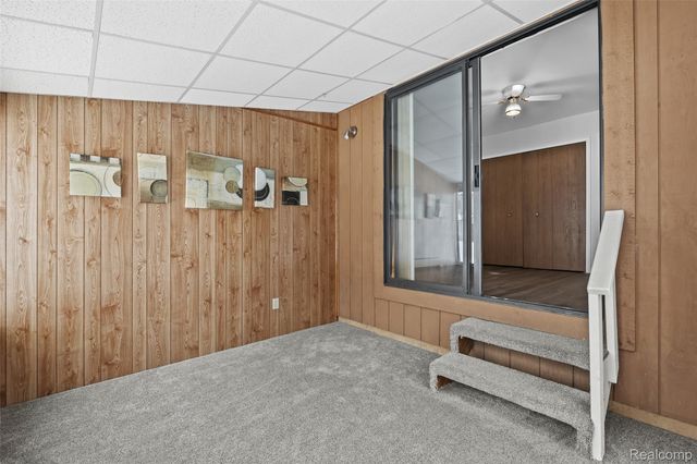 62072 Yorktown - Unit 4, South Lyon, MI 48178